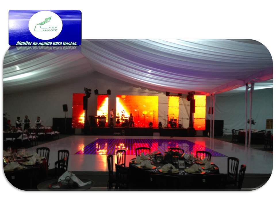 Carpa decorada para boda