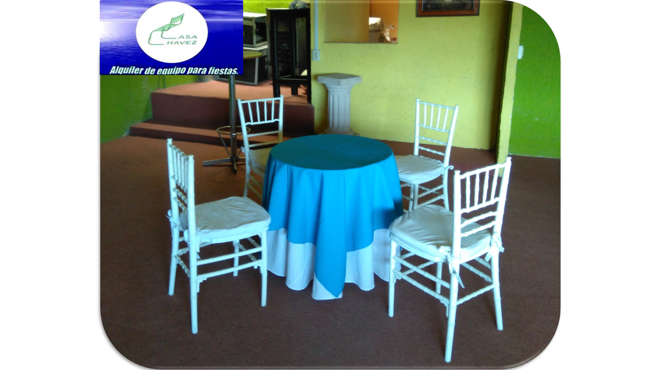 Mantel blanco y cubre largo azul turquesa para mesa tipo bar y sillas tiffany